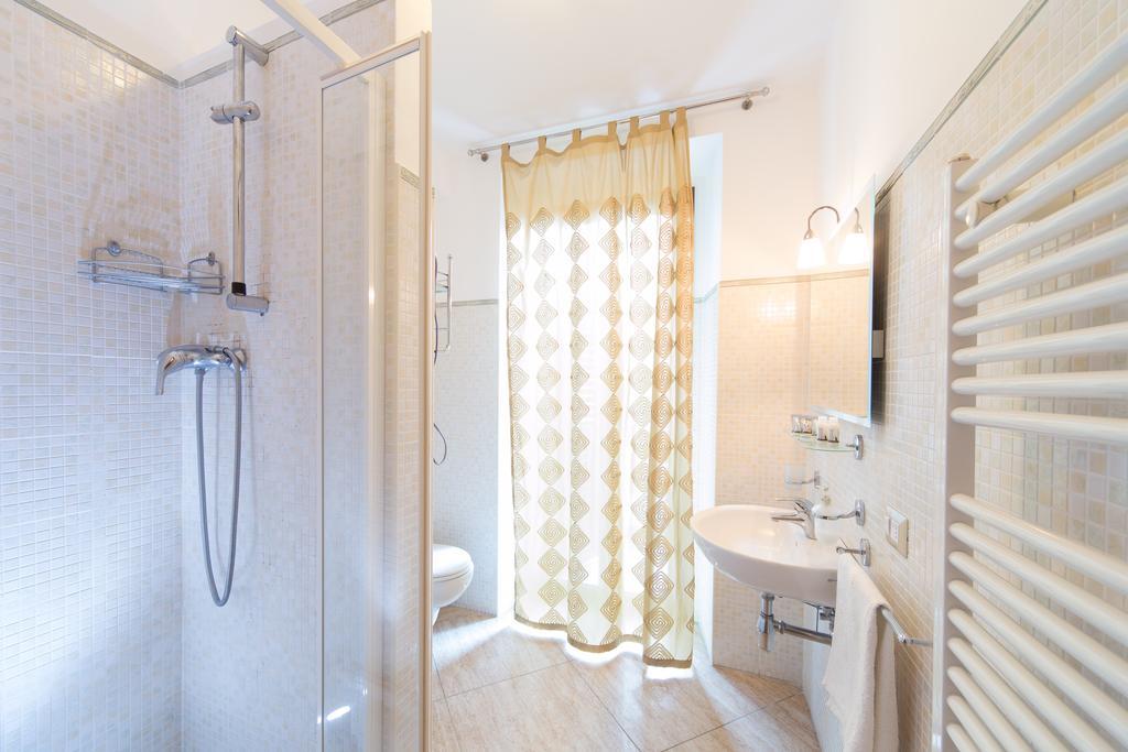 B&B Casa Cavour Сан-Бенедетто-дель-Тронто Экстерьер фото