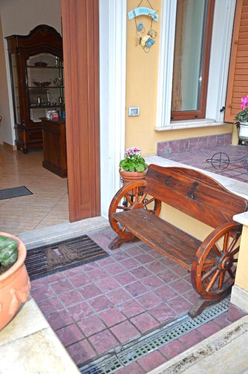 B&B Casa Cavour Сан-Бенедетто-дель-Тронто Экстерьер фото