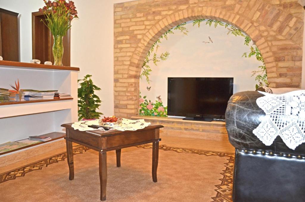 B&B Casa Cavour Сан-Бенедетто-дель-Тронто Экстерьер фото