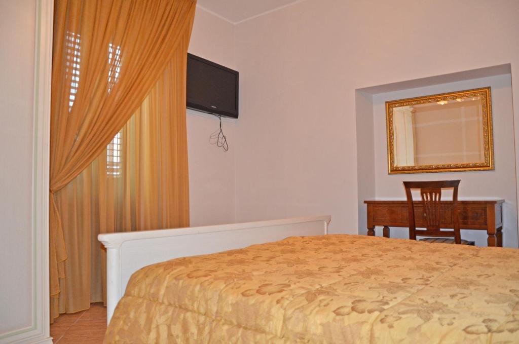 B&B Casa Cavour Сан-Бенедетто-дель-Тронто Номер фото
